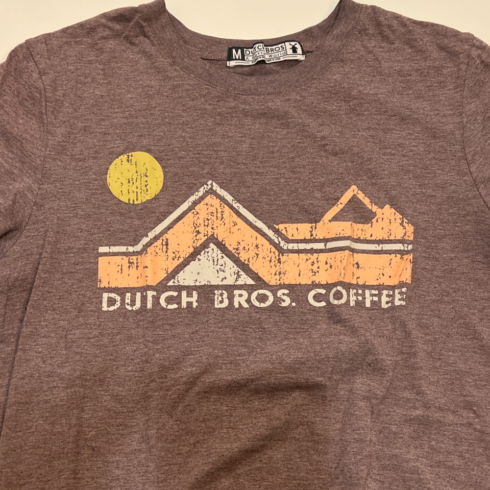 Dutch Bros men’s medium T shirt